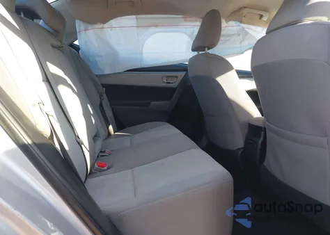 2015 Toyota Corolla Le z USA, uszkodzony, nr VIN 2T1BURHEXFC480595